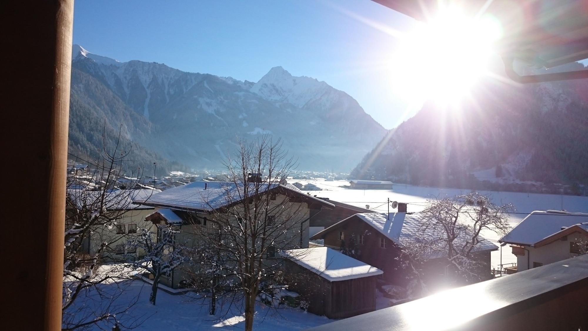 Hotel Eckartauerhof Mayrhofen Exterior photo