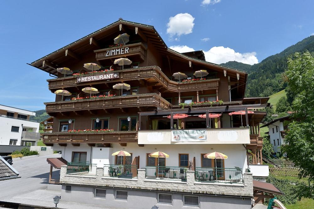 Hotel Eckartauerhof Mayrhofen Exterior photo